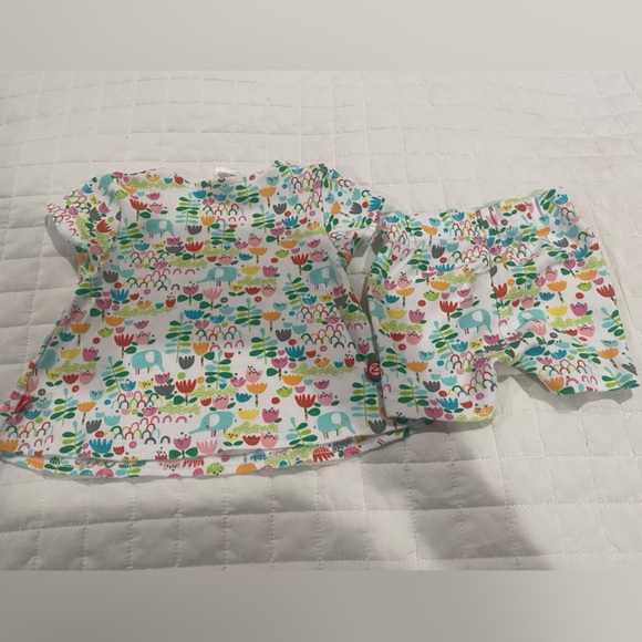 NWOT Zutano Baby Multicolor Printed  2 pc Short Set Size: 6 Months - Picture 7 of 7